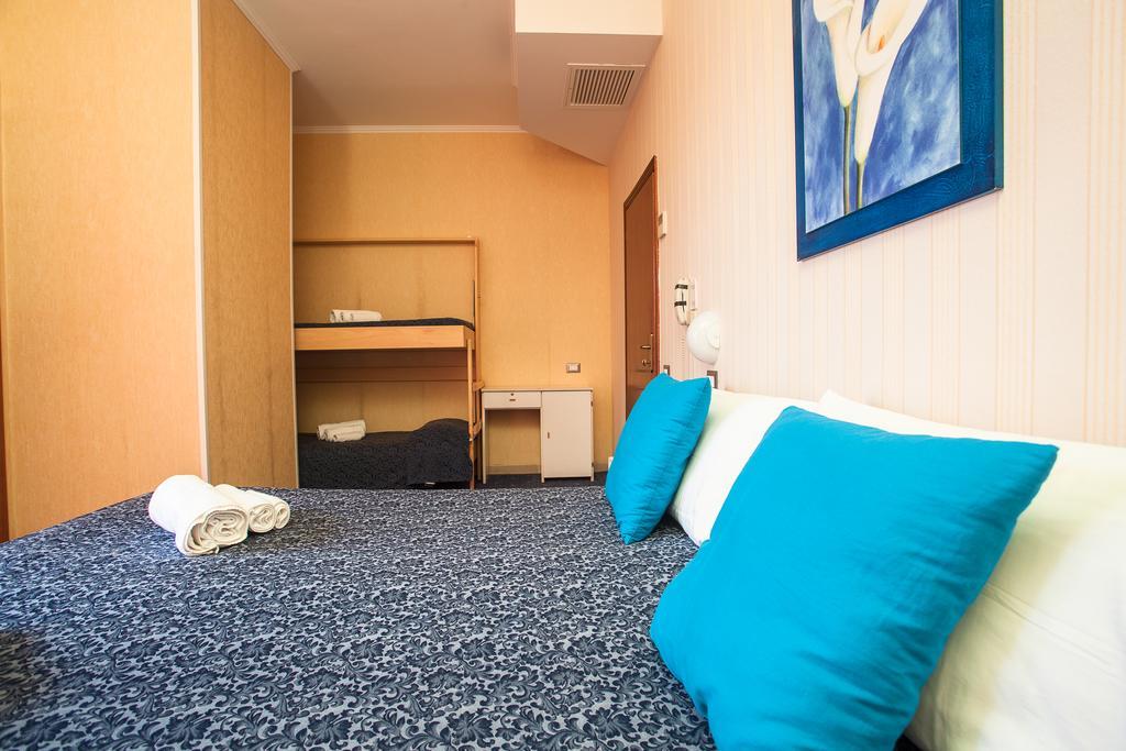 Club Hotel Residence เชเซนาติโก ภายนอก รูปภาพ